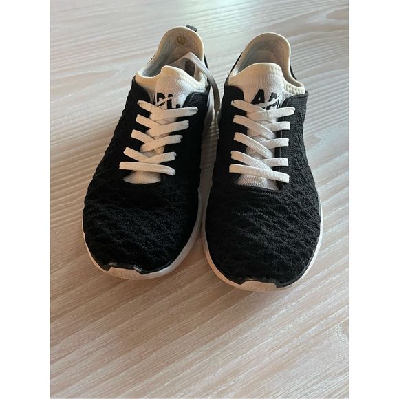 APL TechLoom Phantom mesh sneakers size 6.5 - Picture 2 of 16